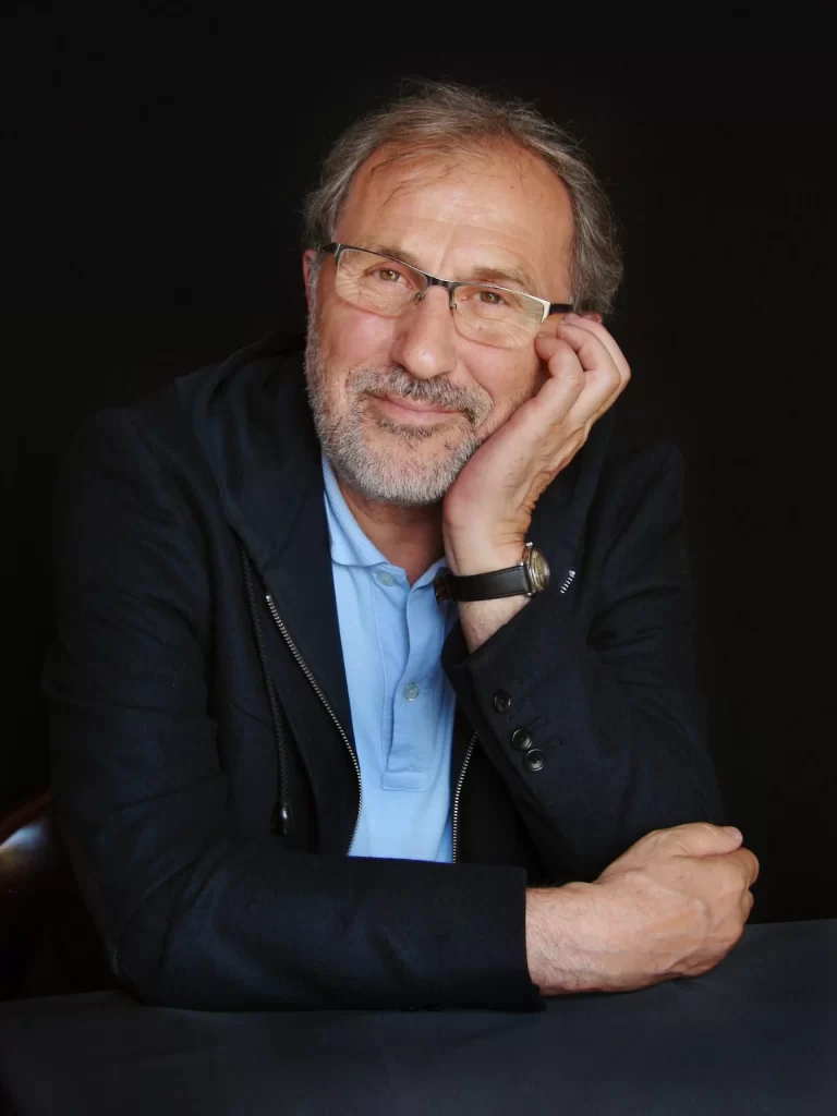 Joan Garriga. Wake Up